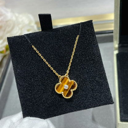 [Royal Jewelry]CLOVER 15MM DIAMOND AND YELLOW TIGER'S EYE AGATE necklace