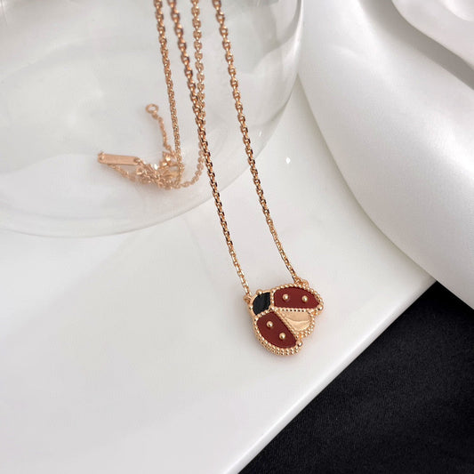 [Royal Jewelry]LUCKY  CARNELIANS LADYBUG NECKLACE