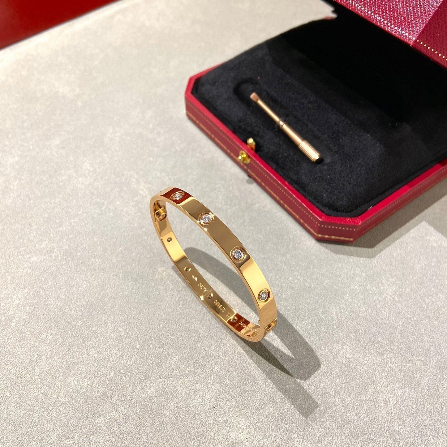 [Royal Jewelry]LOVE BRACELET 6.1MM 10 DIAMONDS