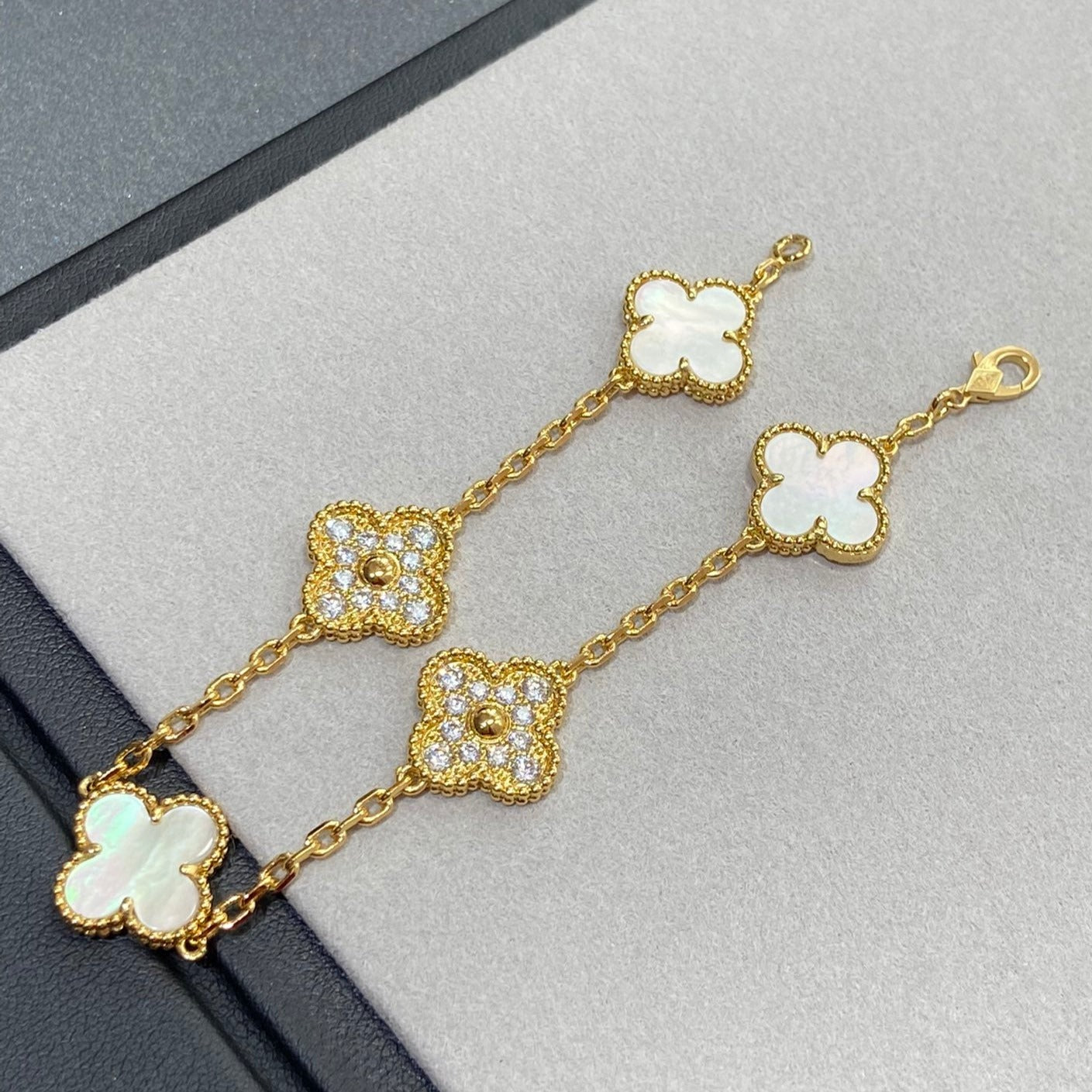 [Royal Jewelry]CLOVER BRACELET 5 MOTIF WHITE MOP DIAMOND