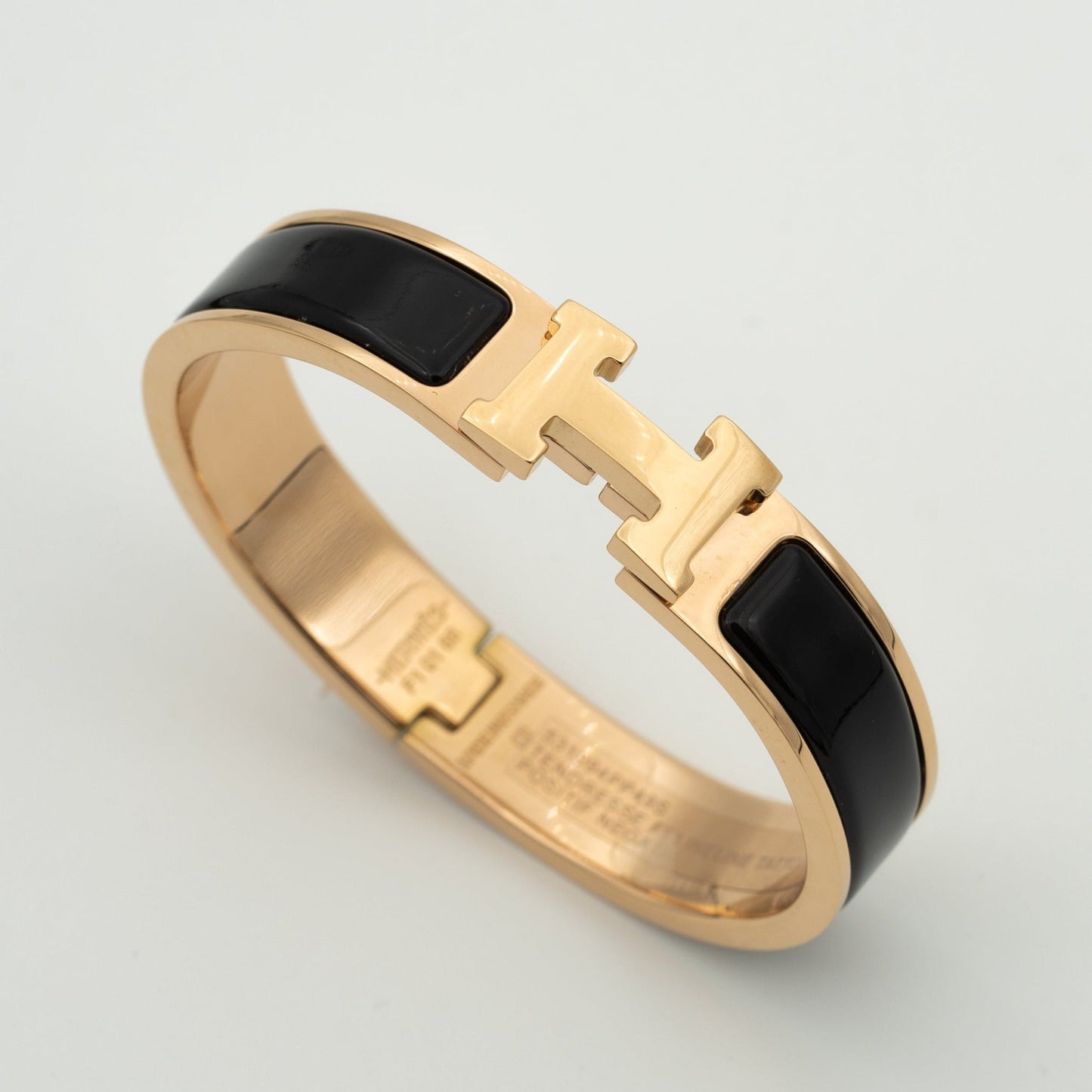 [Royal Jewelry]H BLACK BRACELET