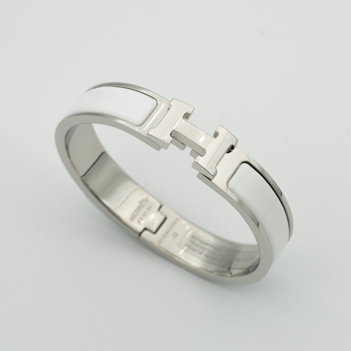 [Royal Jewelry]H WHITE BRACELET