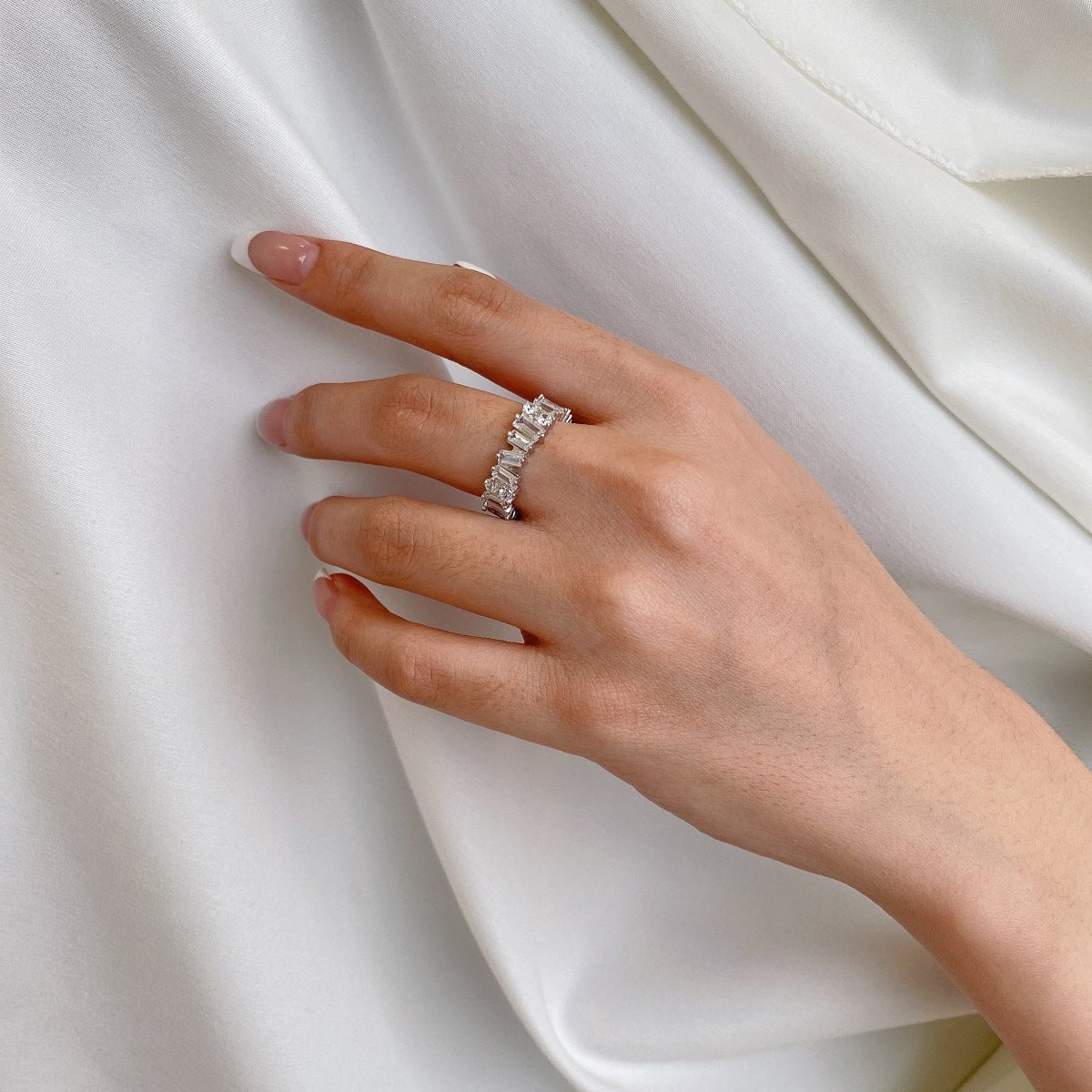 [Royal Jewelry]Delicate Multi Shape Tennis Ring