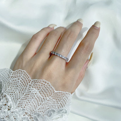 [Royal Jewelry]Sparkling Round Cut Tennis Ring