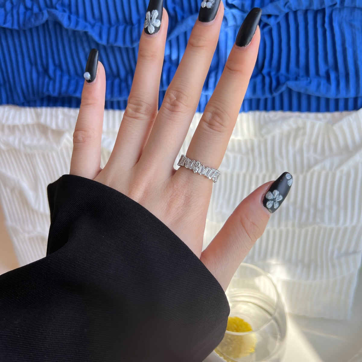 [Royal Jewelry]Delicate Multi Shape Tennis Ring