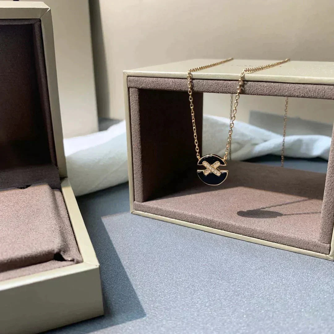 [Royal Jewelry]JEUX DE ROSE GOLD DIAMOND NECKLACE