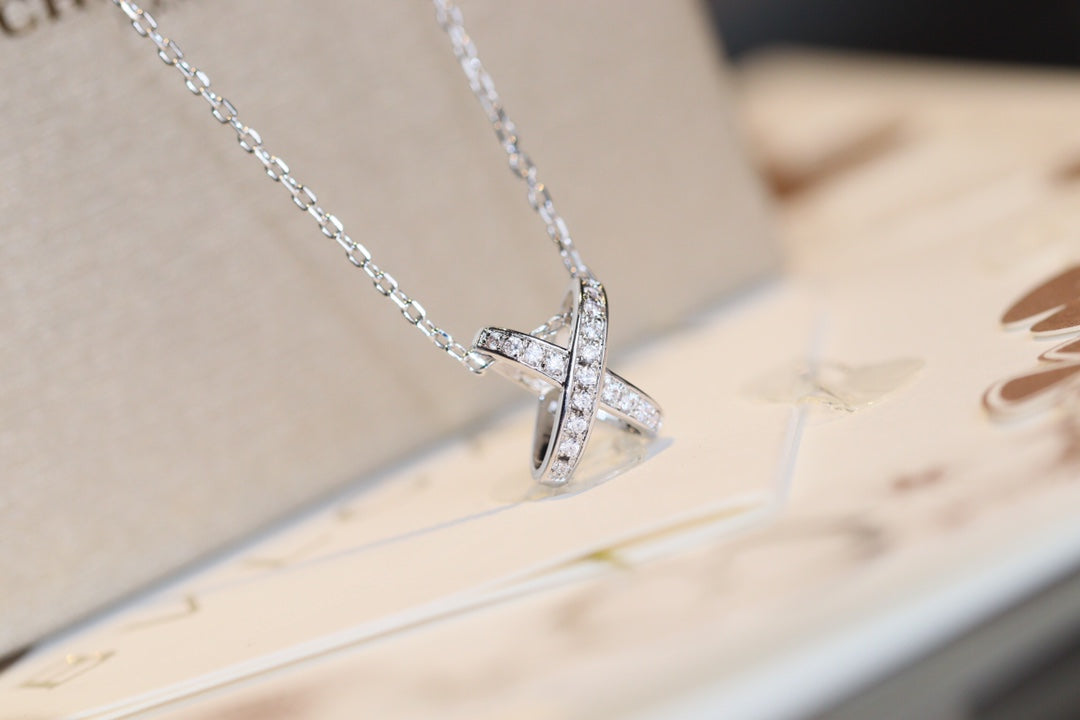 [Royal Jewelry]JEUX DE DIAMOND NECKLACE
