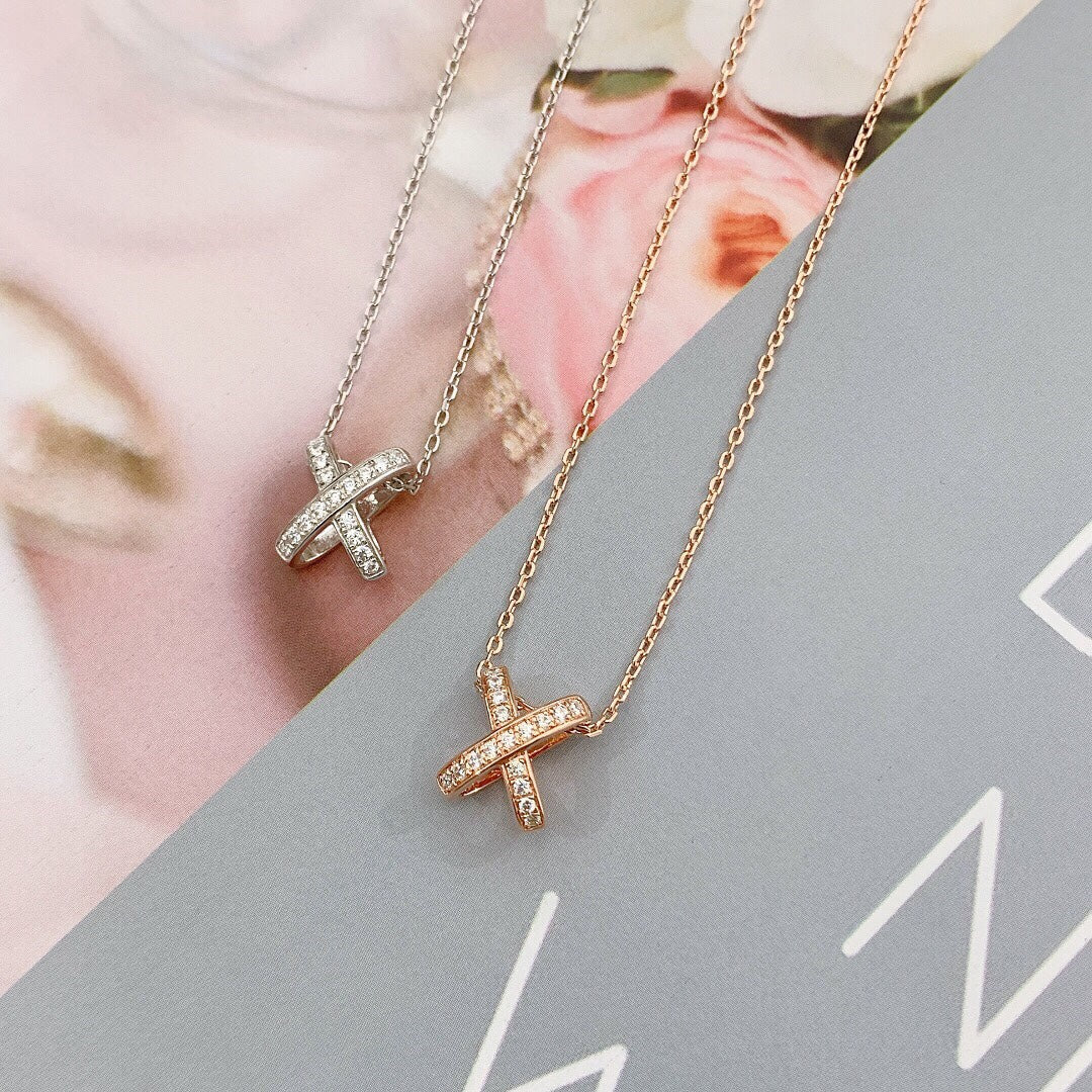 [Royal Jewelry]JEUX DE DIAMOND NECKLACE