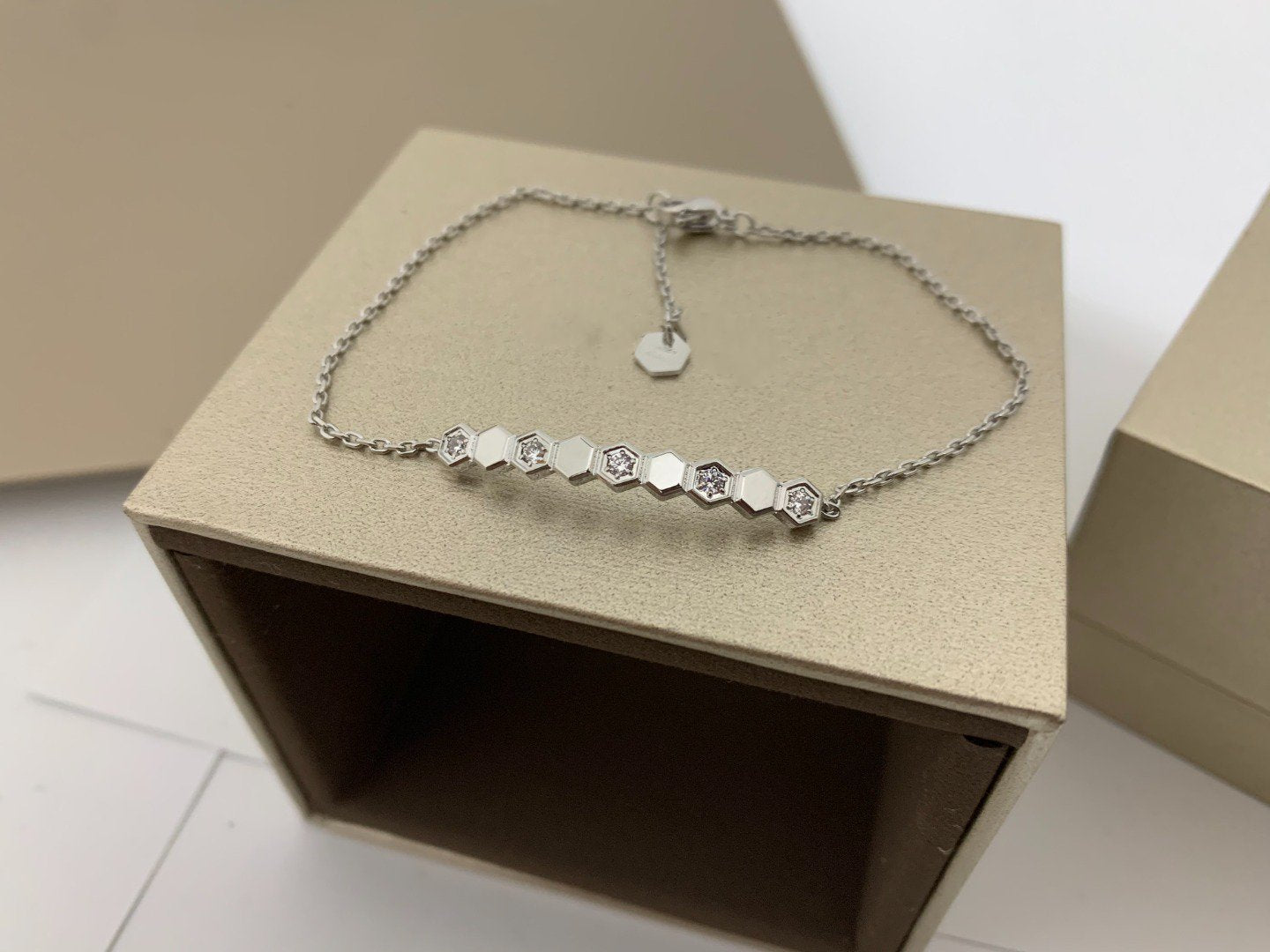 [Royal Jewelry]BEE LOVE BRACELET DIAMOND