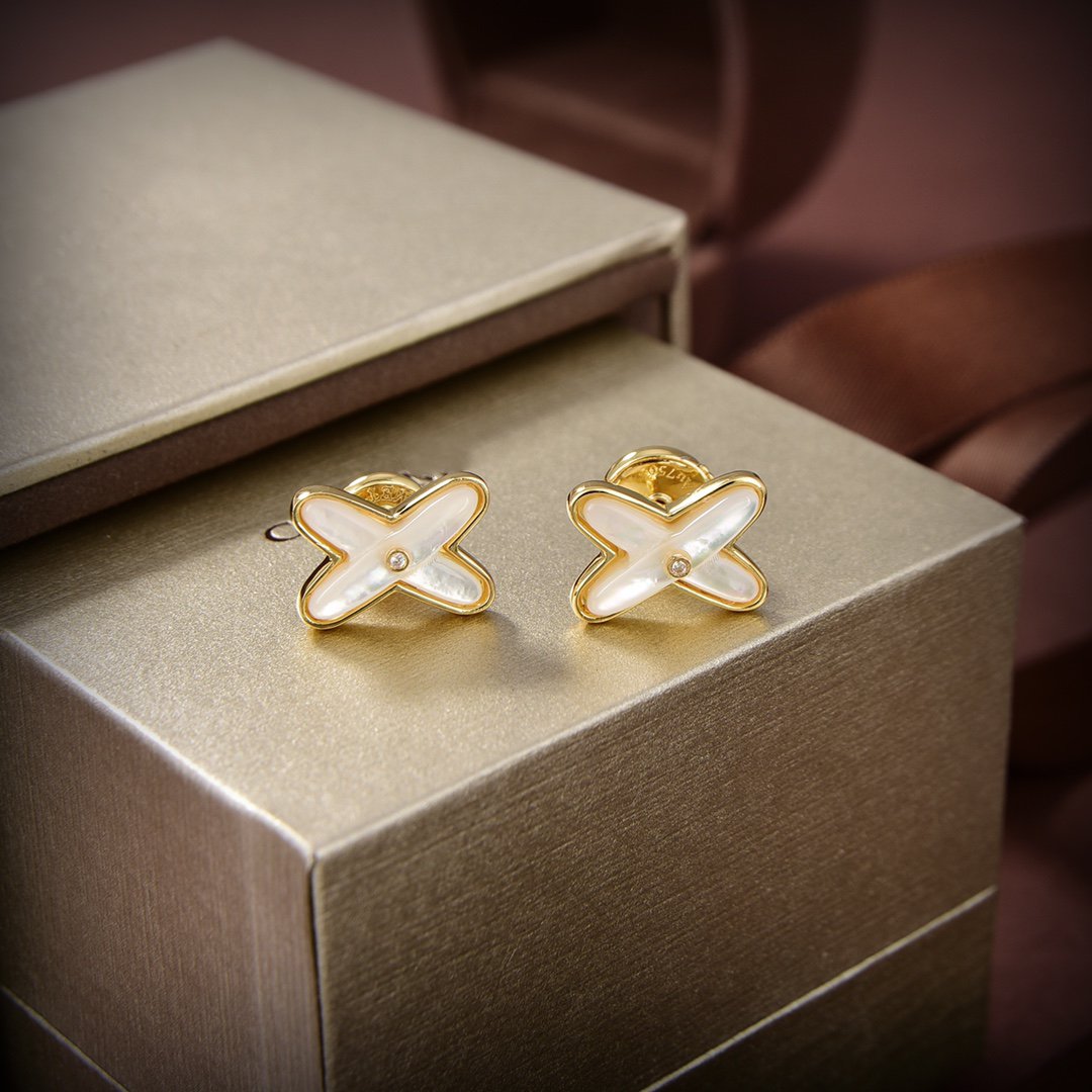 [Royal Jewelry]JEUX DE WHITE MOP GOLD DIAMOND EARRINGS