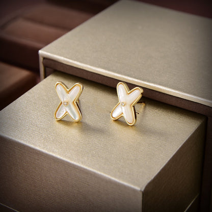 [Royal Jewelry]JEUX DE WHITE MOP GOLD DIAMOND EARRINGS