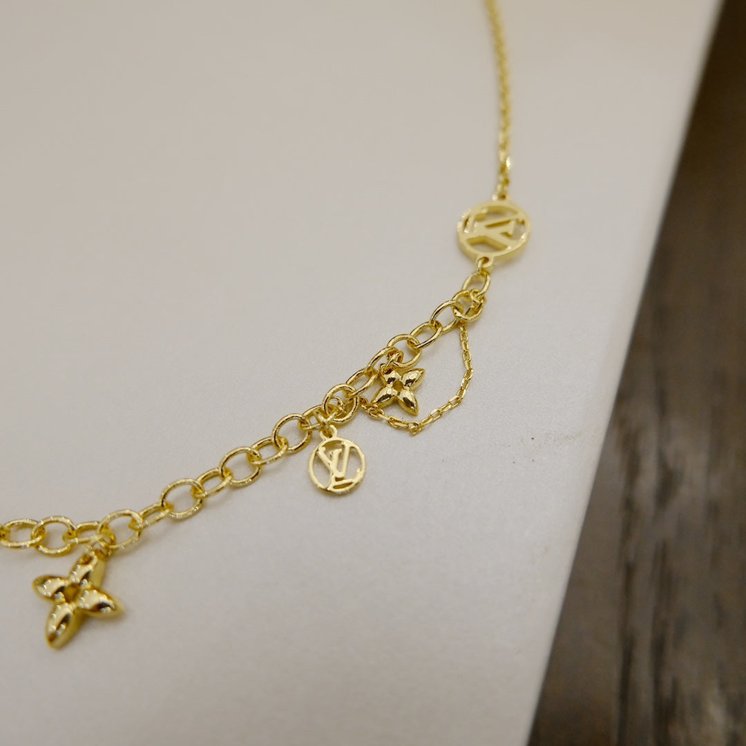 [Royal Jewelry]BLOOMING SUPPLE NECKLACE BRASS
