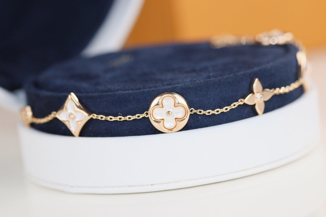 [Royal Jewelry]LEAF CLOVER BRACELET