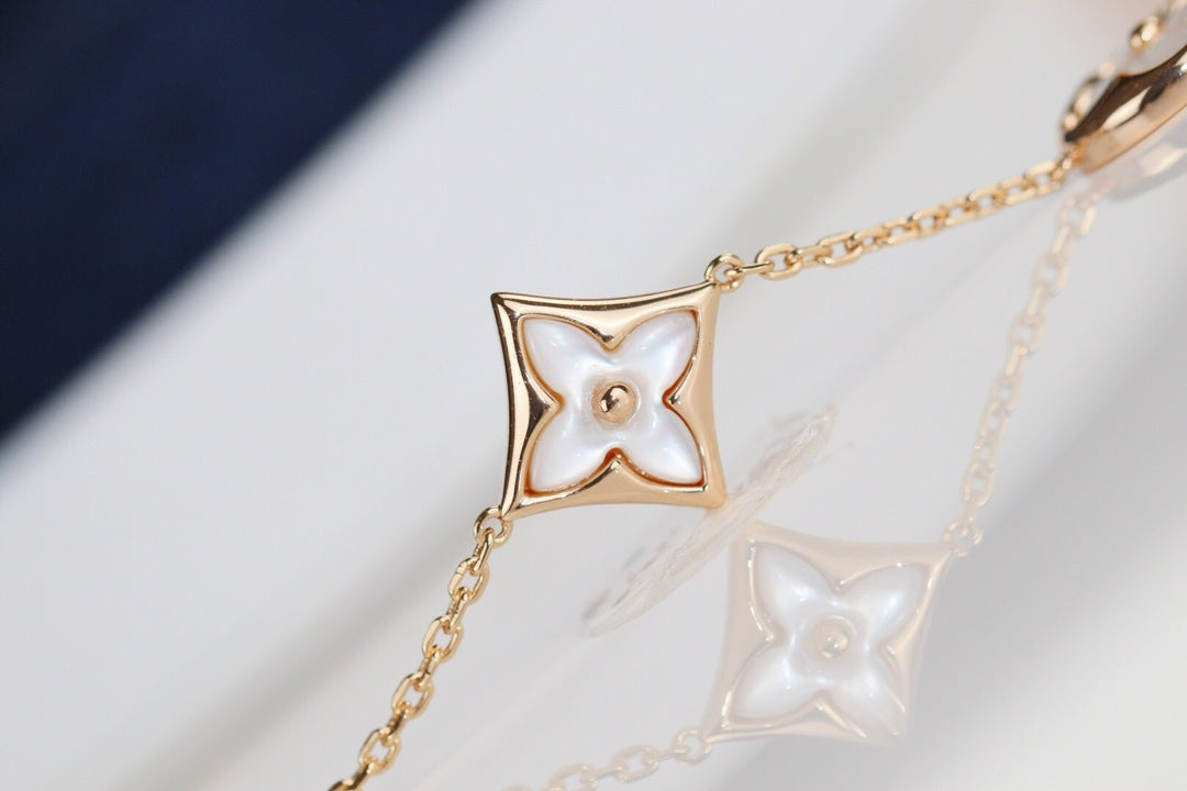[Royal Jewelry]LEAF CLOVER BRACELET