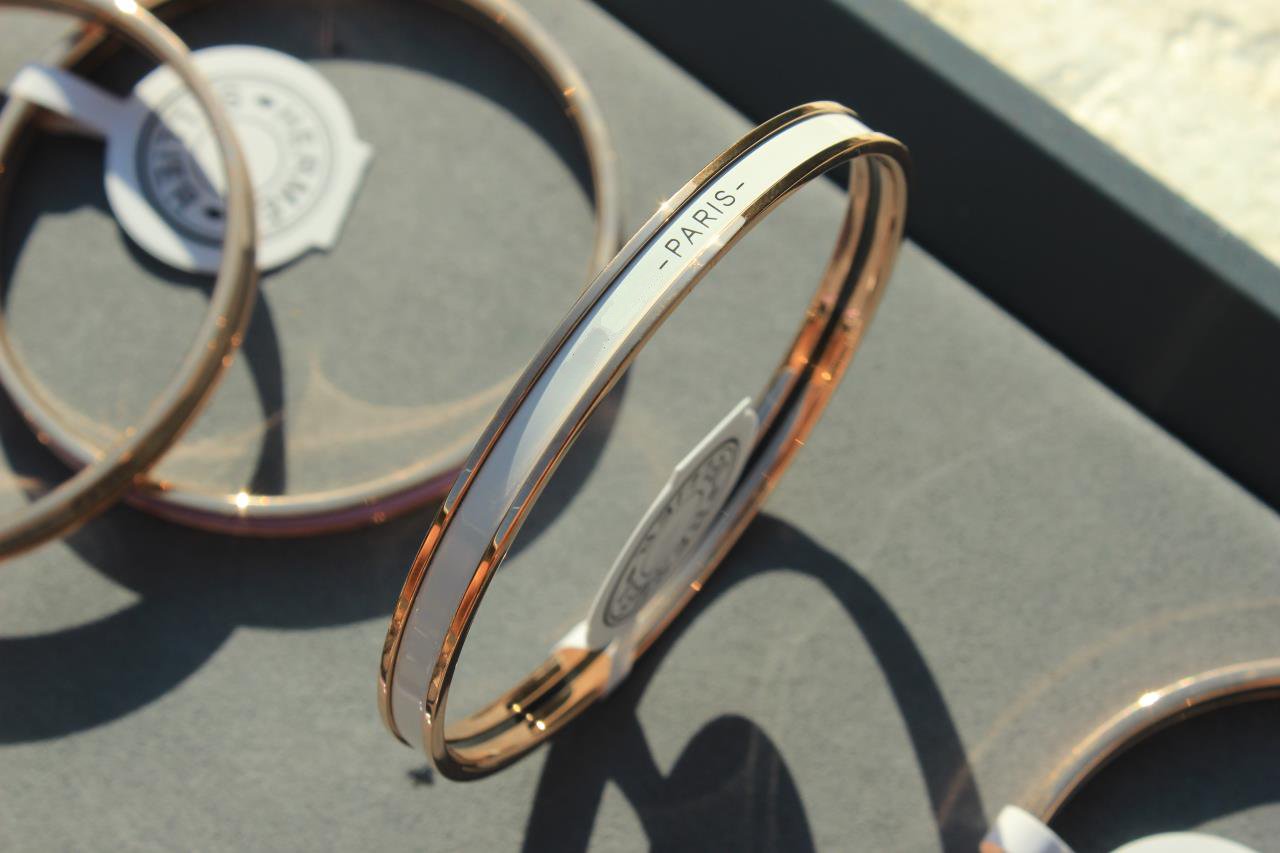 [Royal Jewelry]HM UNI BANGLE BAG