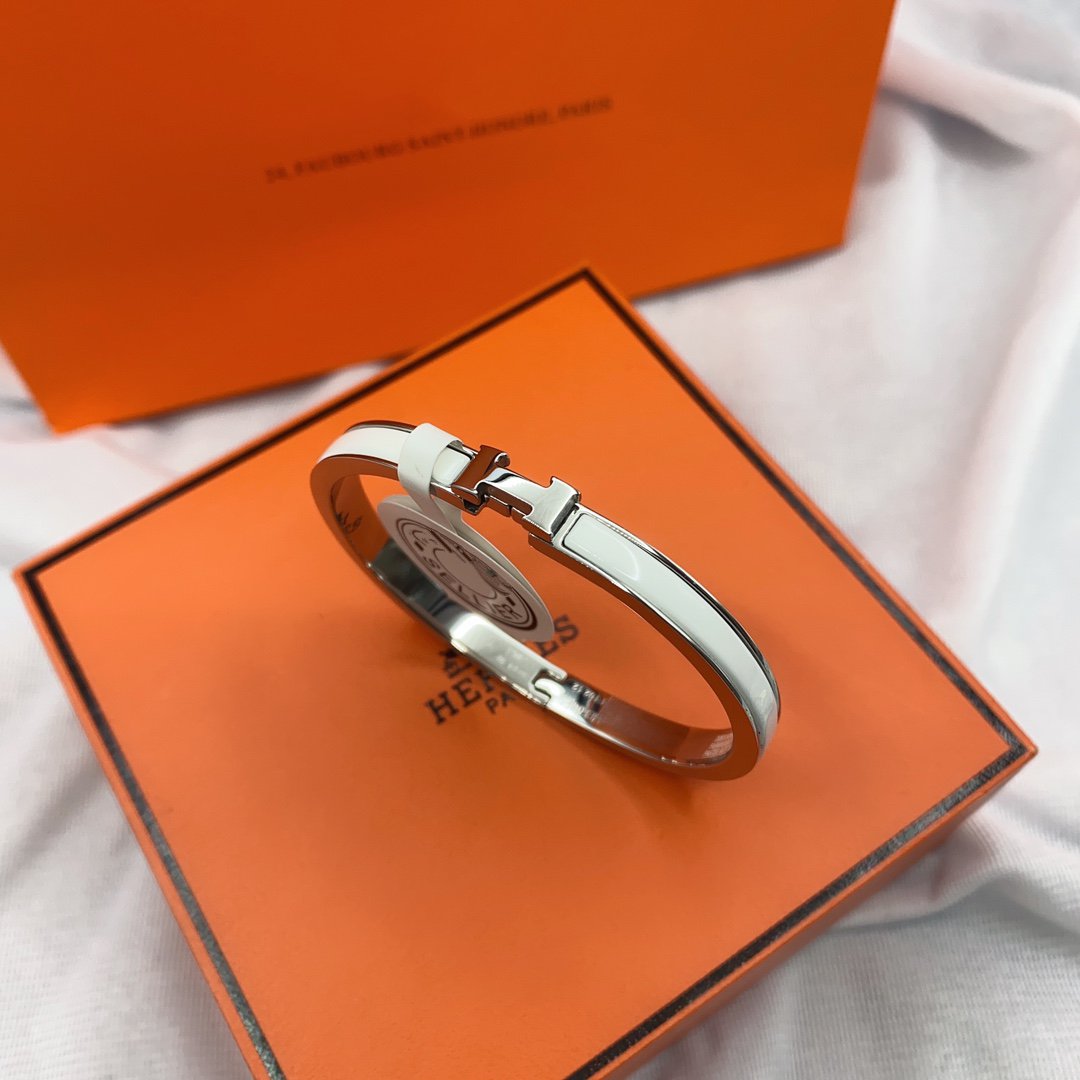 [Royal Jewelry]CLASSIC HM CLIC WHITE 8MM ENAMEL BRACELET