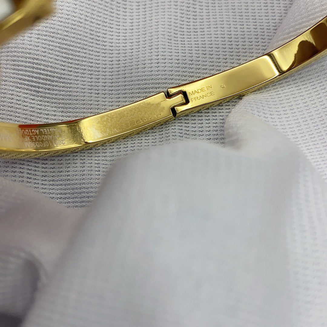 [Royal Jewelry]CLASSIC HM CLIC WHITE 8MM ENAMEL BRACELET