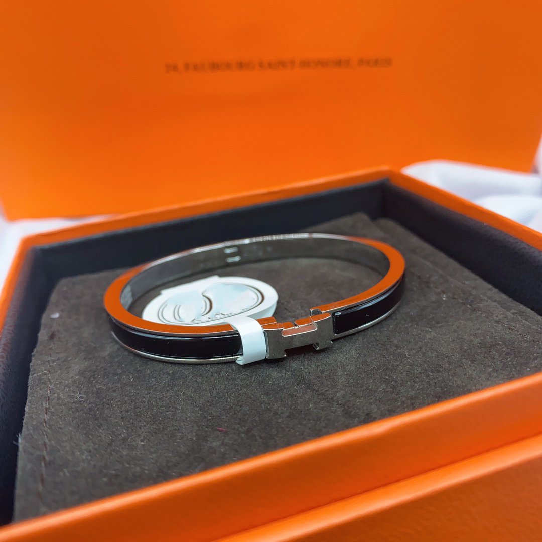 [Royal Jewelry]CLASSIC HM CLIC BLACK 8MM ENAMEL BRACELET