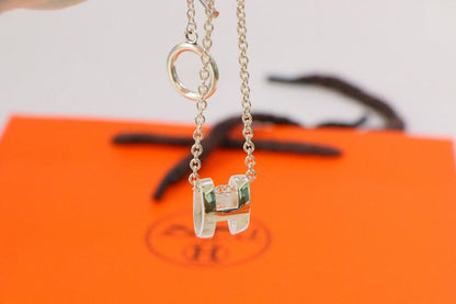 [Bijoux Royaux]COLLIER HM LETTRE H SÉRIE OVALE