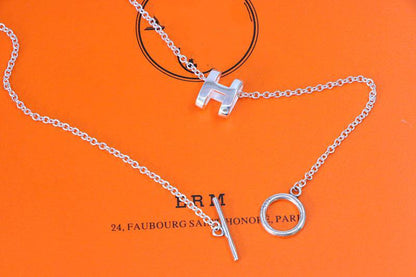 [Bijoux Royaux]COLLIER HM LETTRE H SÉRIE OVALE