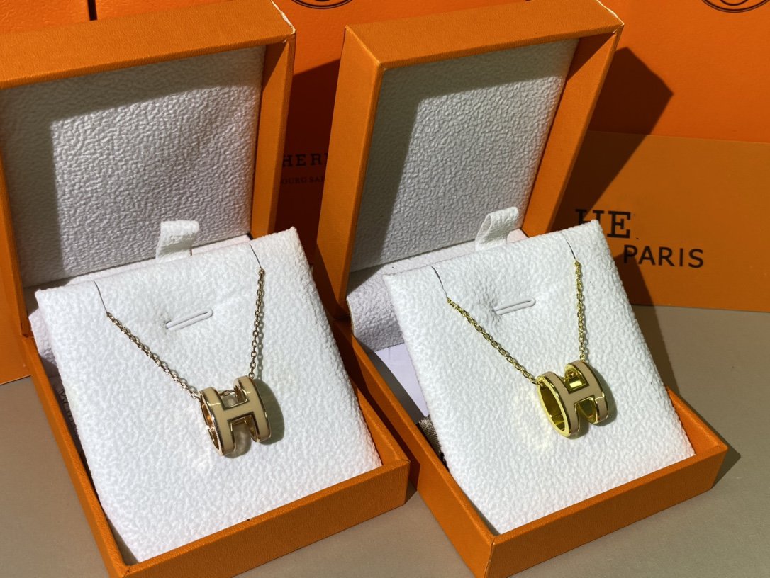 [Royal Jewelry]HM CLIC YELLOW ENAMEL GOLD NECKLACE