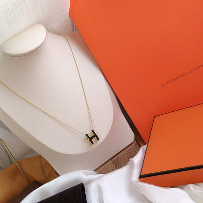 [Royal Jewelry]HM CLIC BLACK ENAMEL GOLD NECKLACE