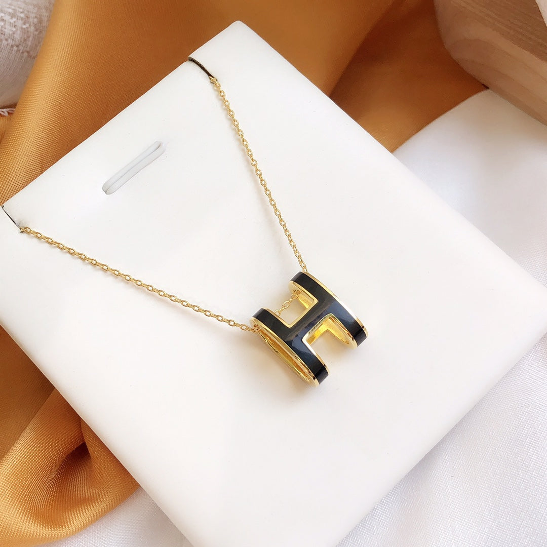 [Royal Jewelry]HM CLIC BLACK ENAMEL GOLD NECKLACE