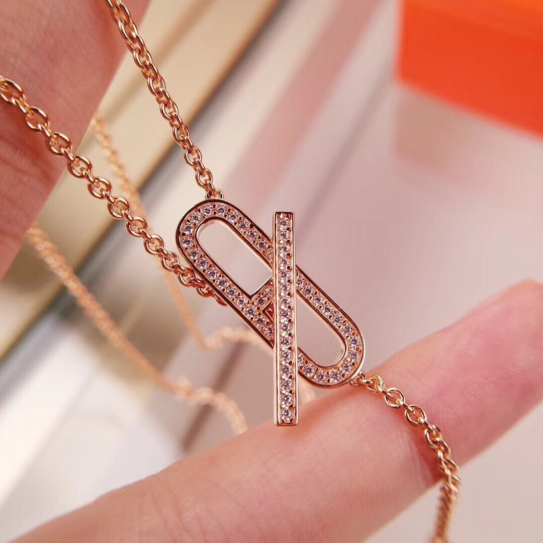 [Royal Jewelry]HM FIRE PIG NOSE NECKLACE TRENDY STREET
