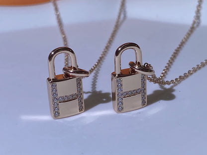 [Royal Jewelry]HM ADVANCED NICHE LOCK HEAD NECKLACE DIAMONDS