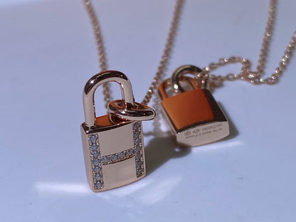 [Royal Jewelry]HM ADVANCED NICHE LOCK HEAD NECKLACE DIAMONDS