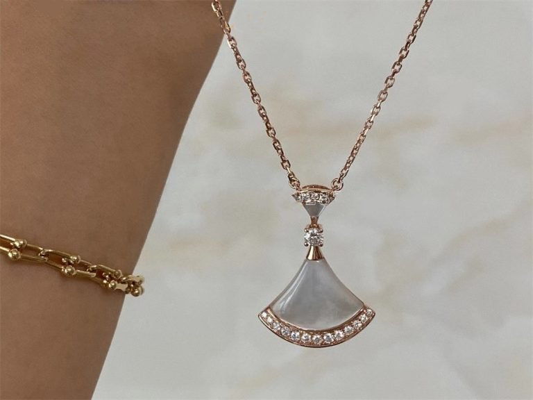 [Royal Jewelry]DREAM NECKLACE MOP PINK GOLD DIAMOND