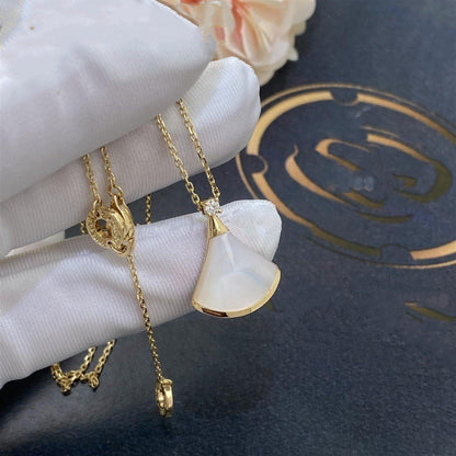 [Royal Jewelry]DREAM NECKLACE WHITE MOP GOLD 1 DIAMOND