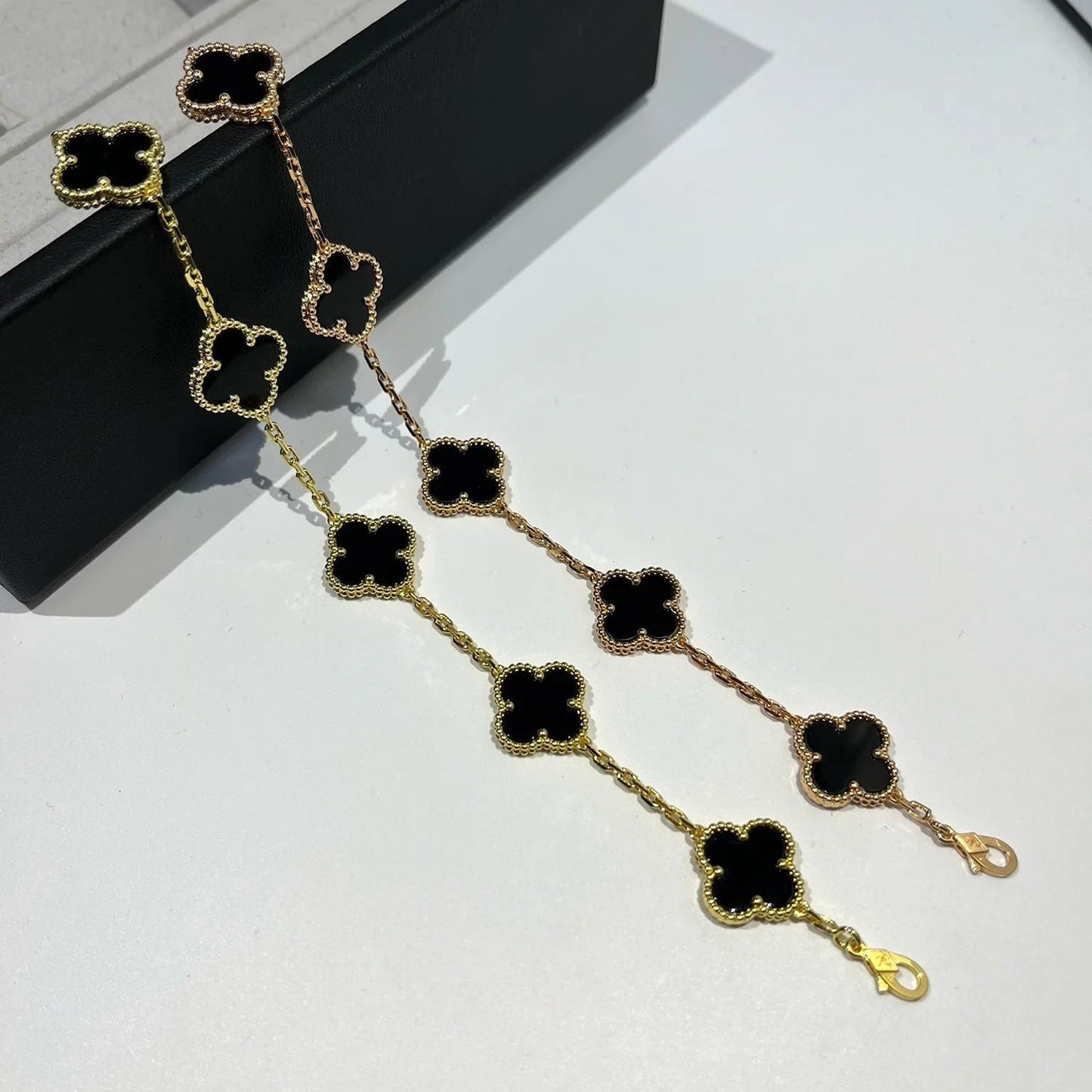 [Royal Jewelry]CLOVER  5 MOTIFS BLACK ONYX BRACELET