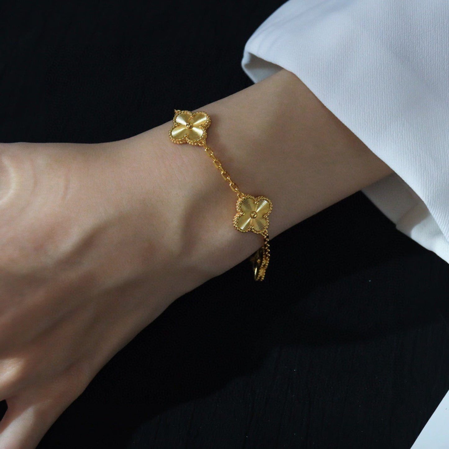 [Royal Jewelry]CLOVER 5 FLOWERS LASER BRACELET