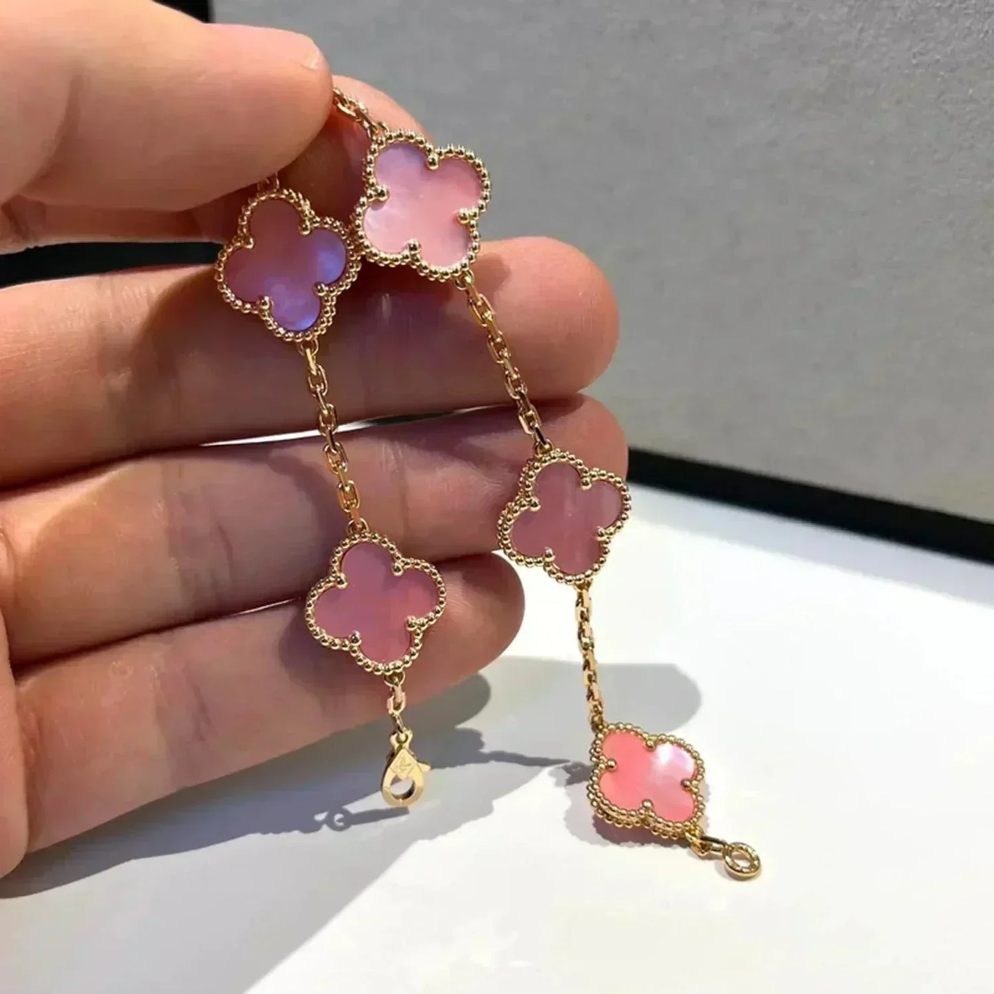 [Royal Jewelry]CLOVER 5 PINK MOP BRACELET