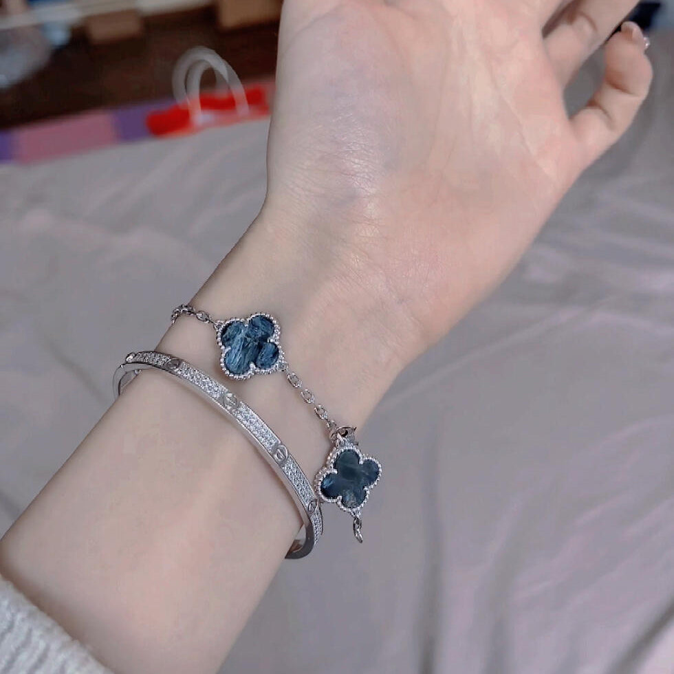 [Royal Jewelry]CLOVER 5 MOTIF PIETERSITE SILVER BRACELET