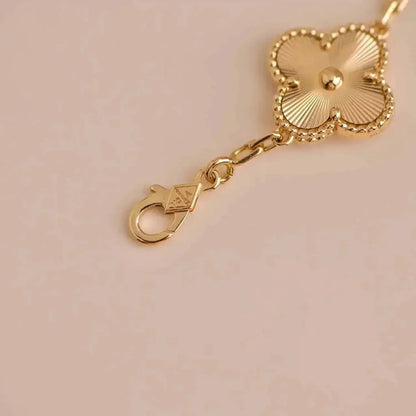 [Royal Jewelry]CLOVER 5 FLOWERS LASER BRACELET