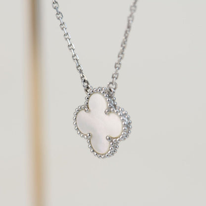 [Royal Jewelry]CLOVER  15MM WHITE MOTHER-OF-PEARL SILVER