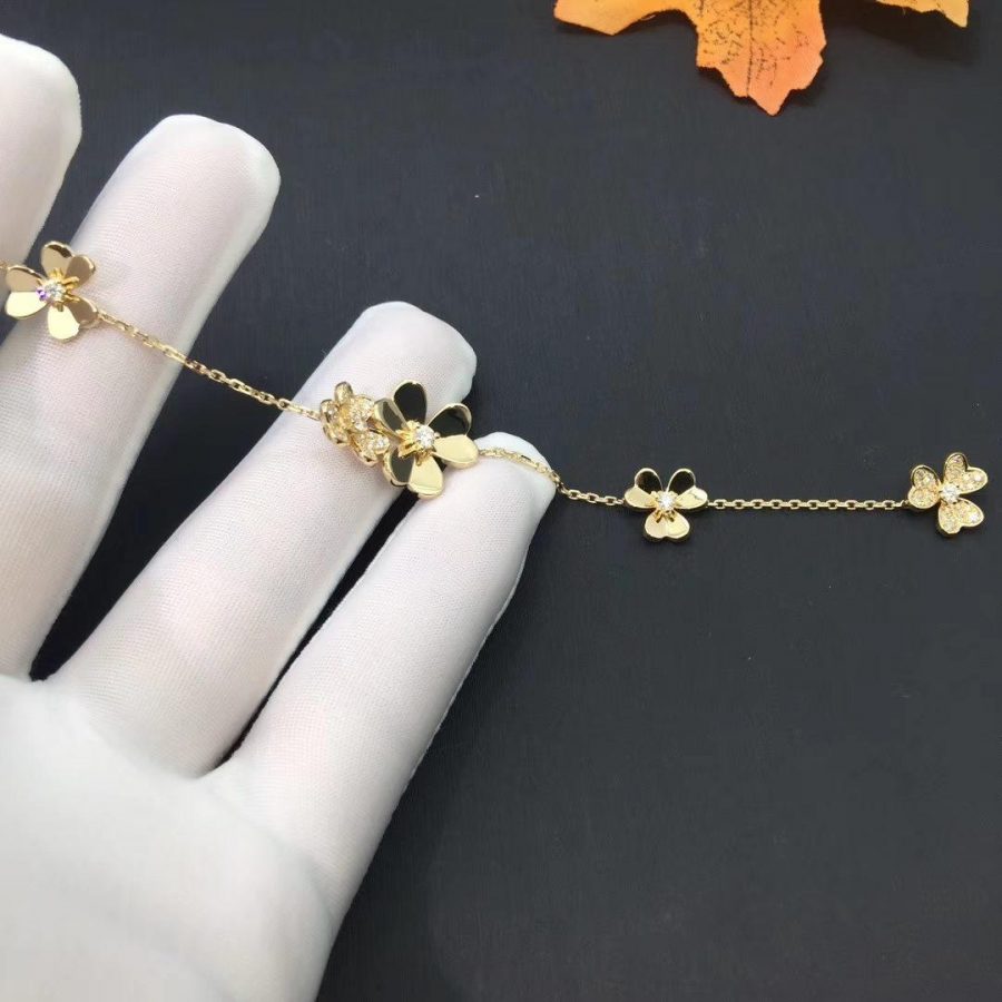 [Royal Jewelry]FRIVOLE GOLD 5 FLOWERS BRACELET