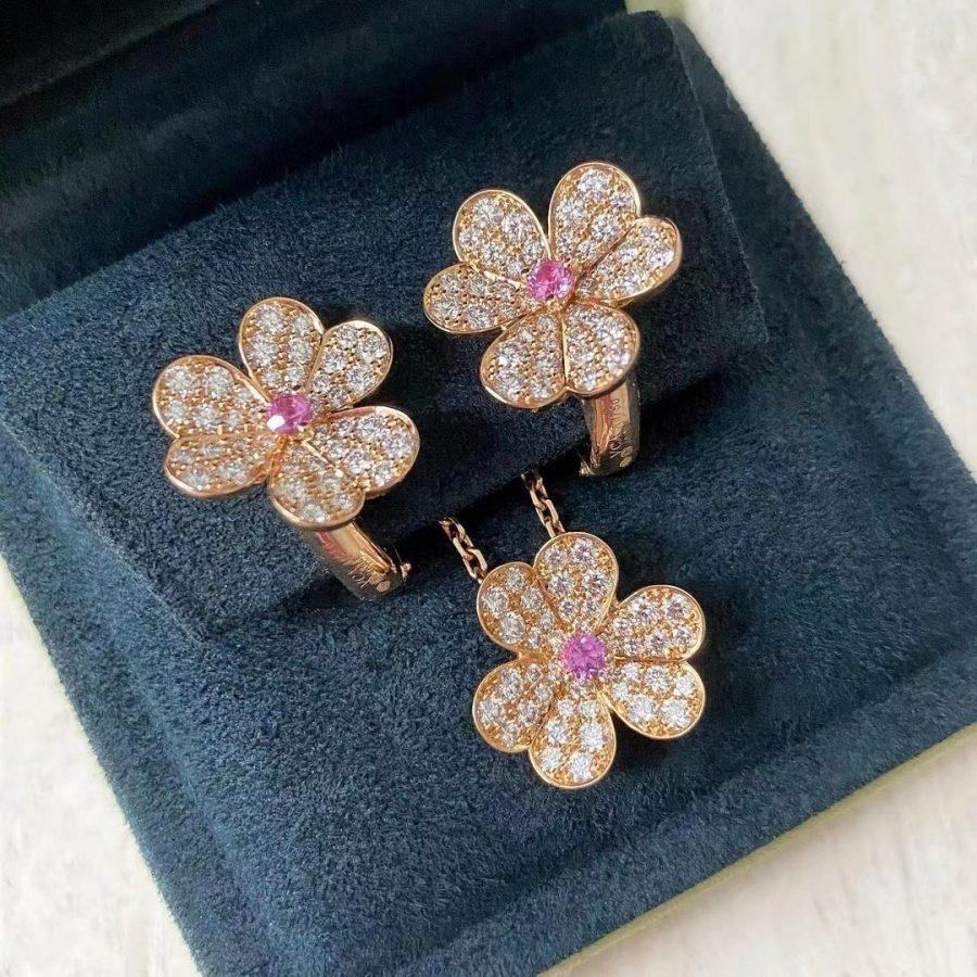 [Royal Jewelry]FRIVOLE PINK GOLD FLOWER DIAMOND EARRINGS