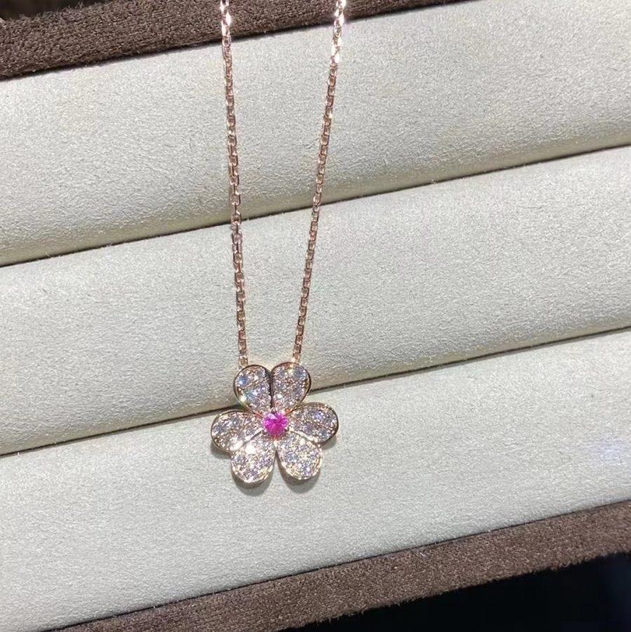 [Royal Jewelry]FRIVOLE ROSE GOLD FLOWER DIAMOND NECKLACE