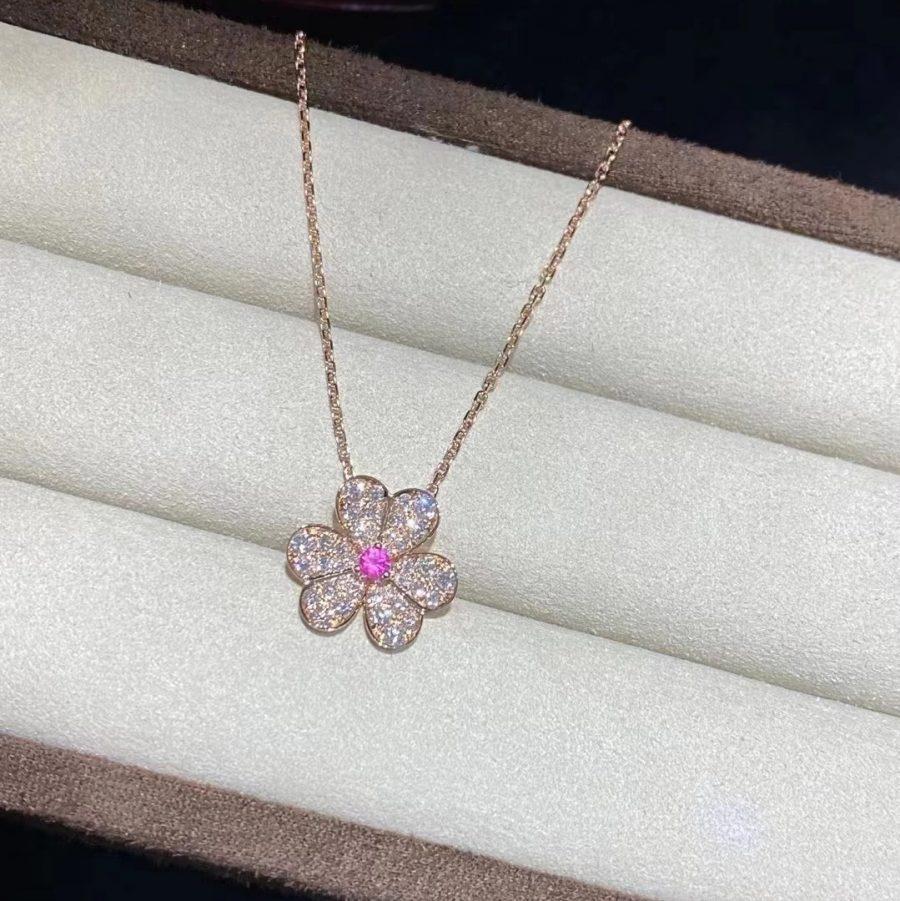 [Royal Jewelry]FRIVOLE ROSE GOLD FLOWER DIAMOND NECKLACE