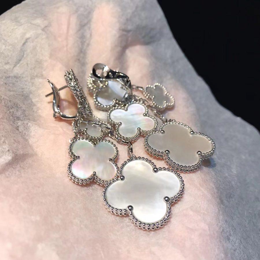 [Royal Jewelry]CLOVER EARRINGS WHITE MOP 4 MOTIFS SILVER