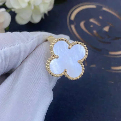 [Royal Jewelry]CLOVER WHITE MOP RING