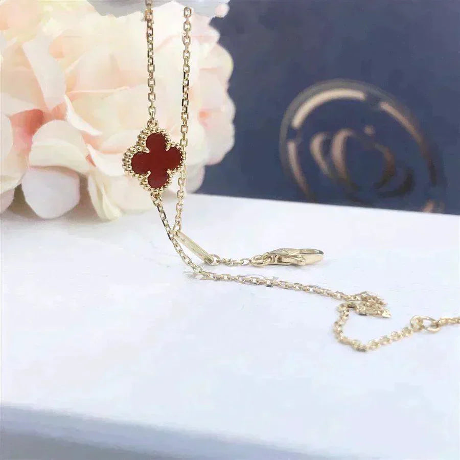 [Royal Jewelry]CLOVER  CARNELIAN SINGLE FLOWER BRACELET