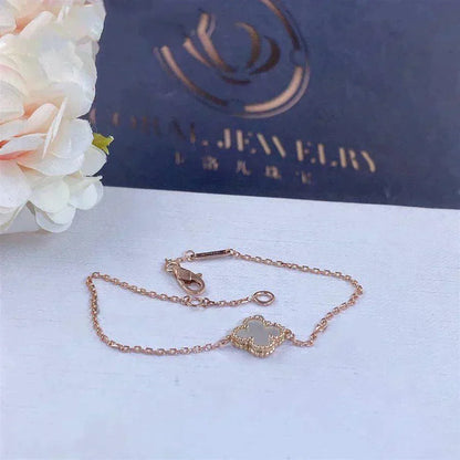 [Royal Jewelry]CLOVER WHITE MOP SINGLE FLOWER BRACELET