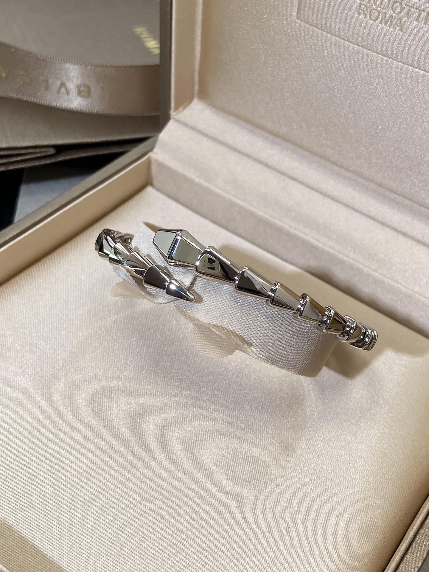[Royal Jewelry]SERPENTI VIPER SILVER BRACELET