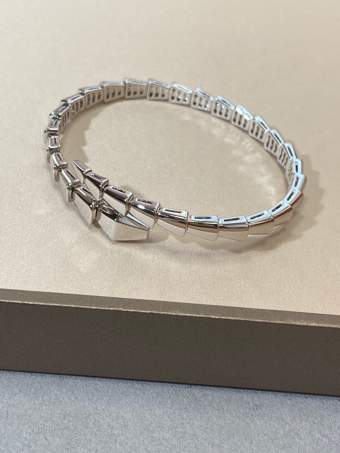 [Royal Jewelry]SERPENTI VIPER SILVER BRACELET
