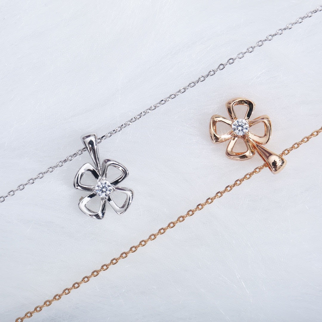 [Royal Jewelry]FIOREVER NECKLACE DIAMOND CENTER