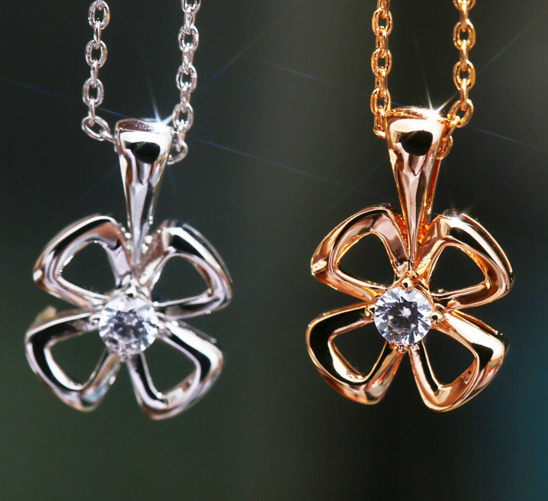 [Royal Jewelry]FIOREVER NECKLACE DIAMOND CENTER